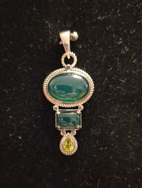 Green Chalcedony And Peridot Drop Pendant in Silver